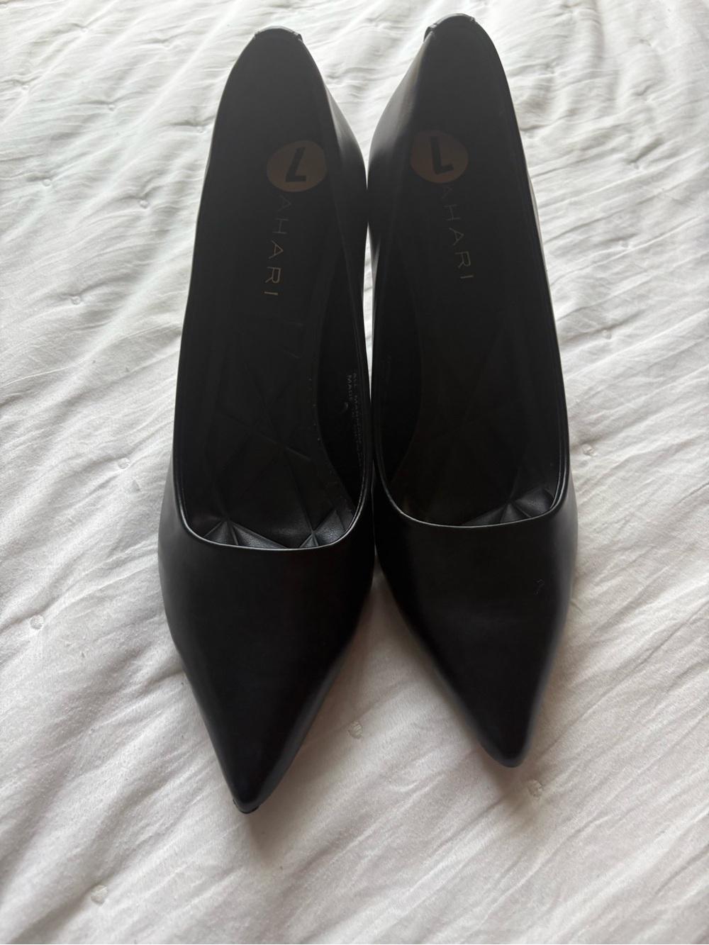 *NEVER WORN* HARI Black Pointed Toe Stiletto Pumps